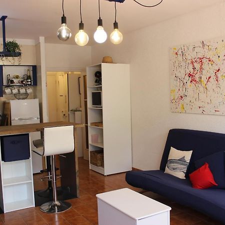 Luxury 4 Bed Apartment On Coastal Footpath At Cap Ras Llança 외부 사진